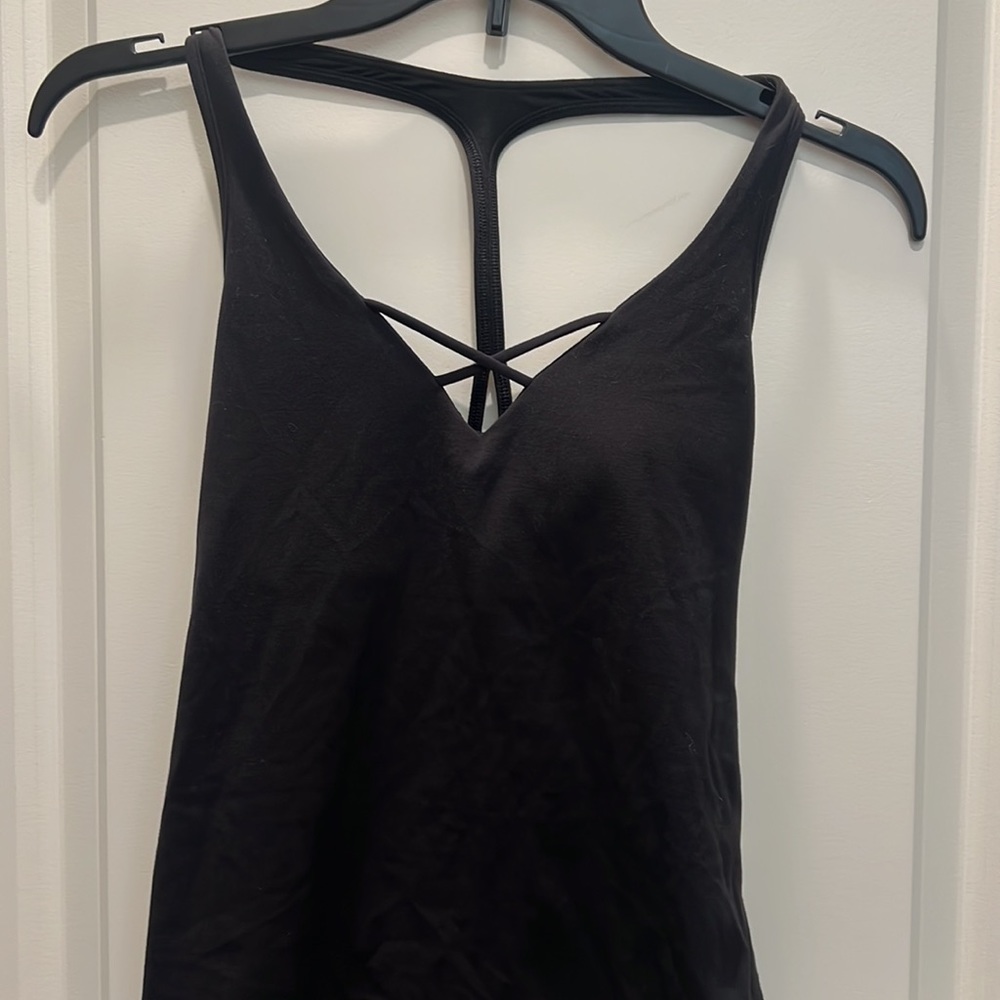 EUC lululemon back & forth tank size 6 black - Picture 3 of 5